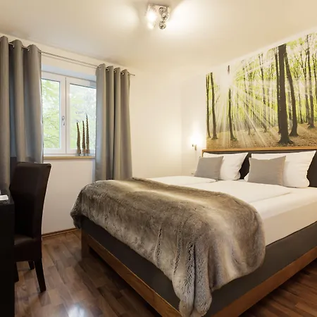 Rosa Hotel 3*