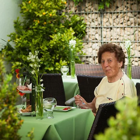 Rosa Hotel Allershausen