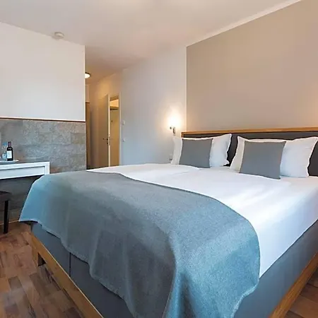 Rosa Hotell